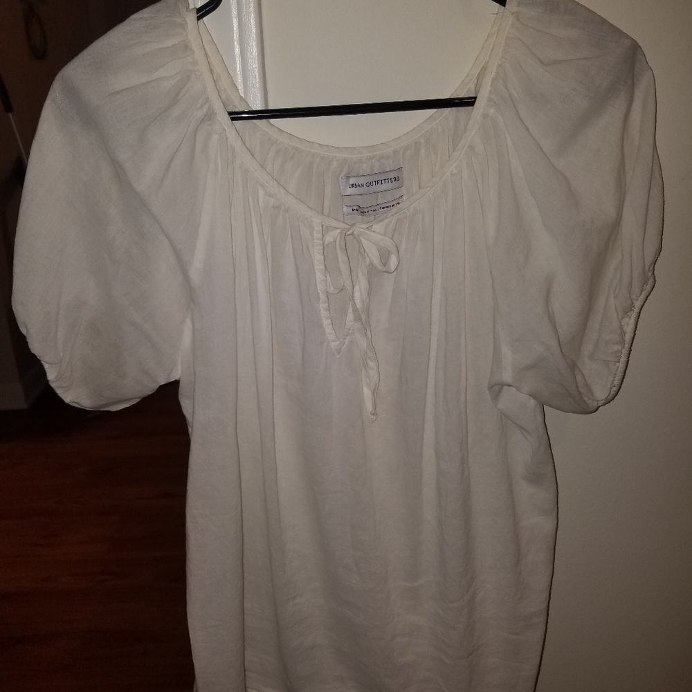 Urban outfitters peasant blouse size small